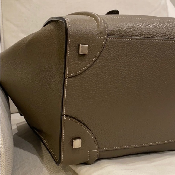 Celine Handbag - Picture 3 of 7